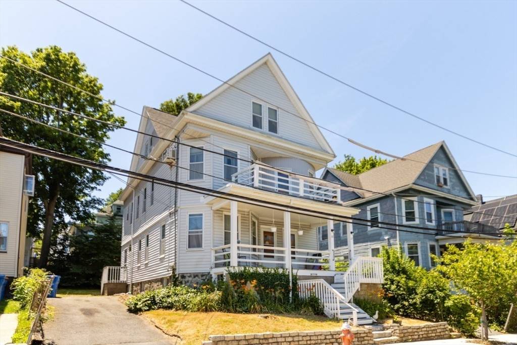 Winthrop, MA 02152,37-39 Hutchinson St