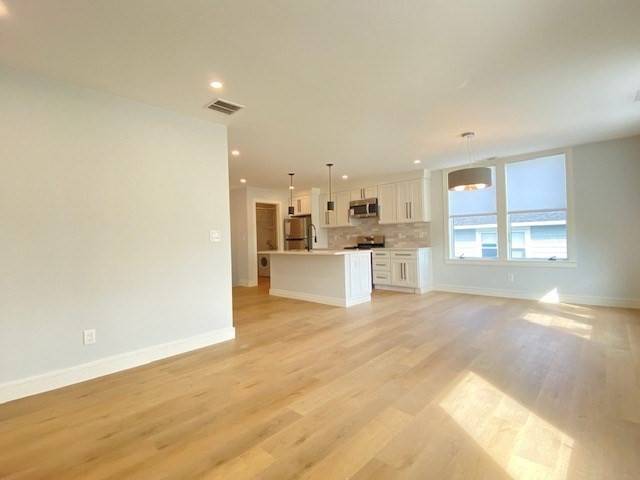 Watertown, MA 02472,92 Walnut Street #2