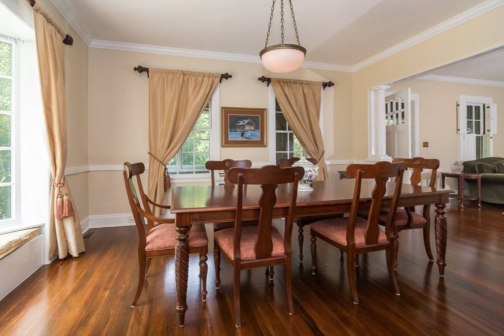 Wellesley, MA 02481,500 Worcester Street