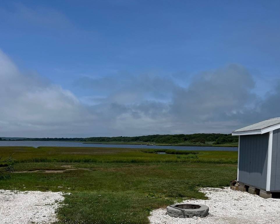Westport, MA 02790,109 East Beach Road
