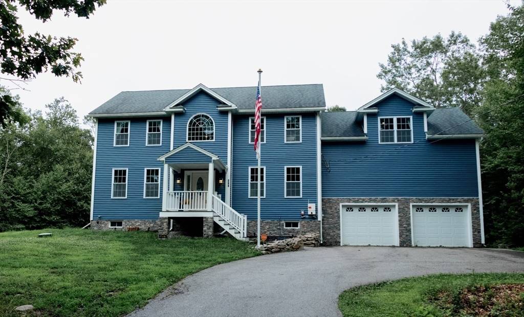 Dudley, MA 01571,368 Dudley Oxford Rd