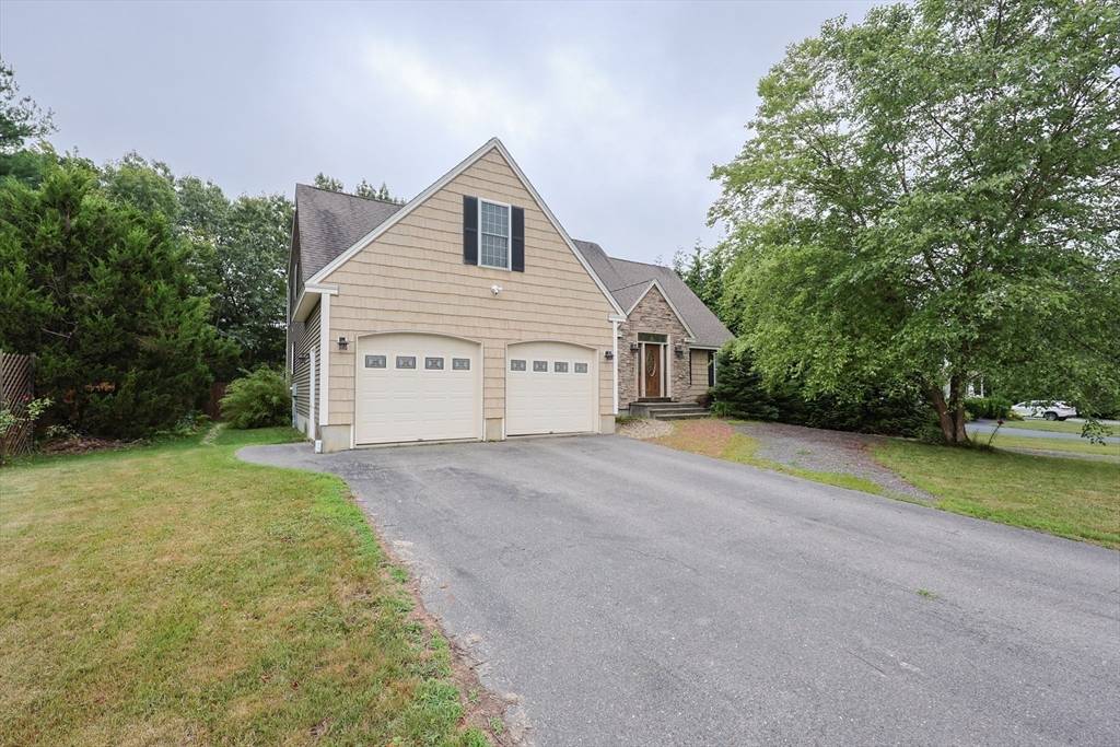 Fitchburg, MA 01420,33 Saint Anthony St