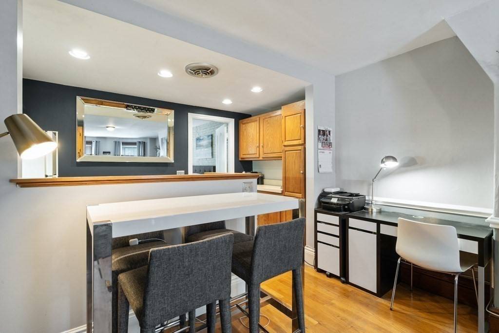 Boston, MA 02118,45 Rutland Square #1