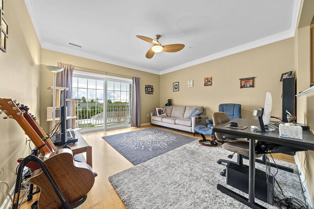Waltham, MA 02452,204 Clocktower Dr #304