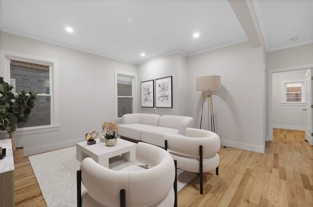 Cambridge, MA 02140,17 Cameron Avenue #17