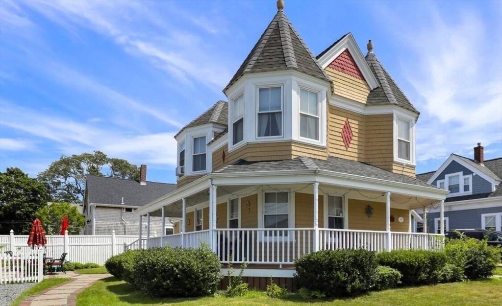 Wareham, MA 02558,12 Grove St