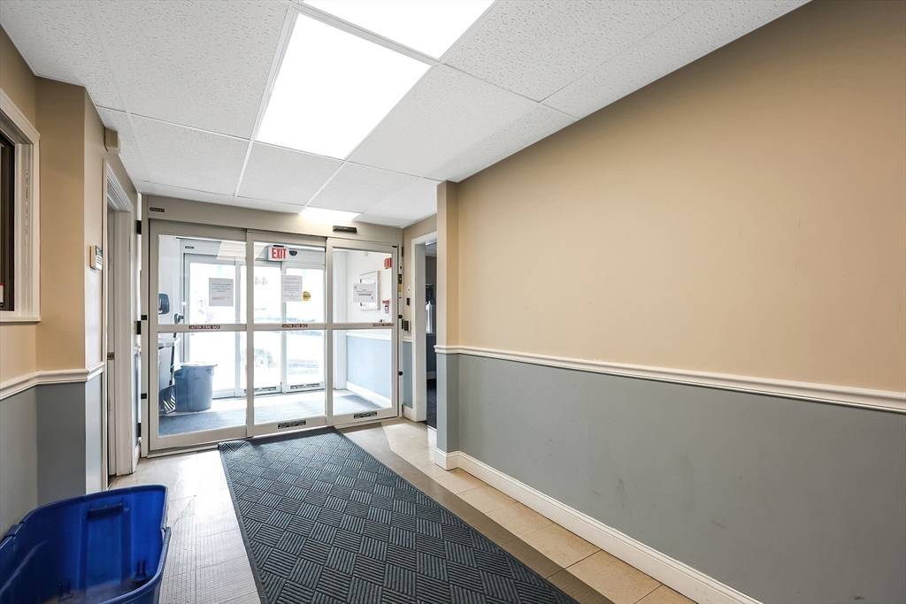 Webster, MA 01570,44 Morris St