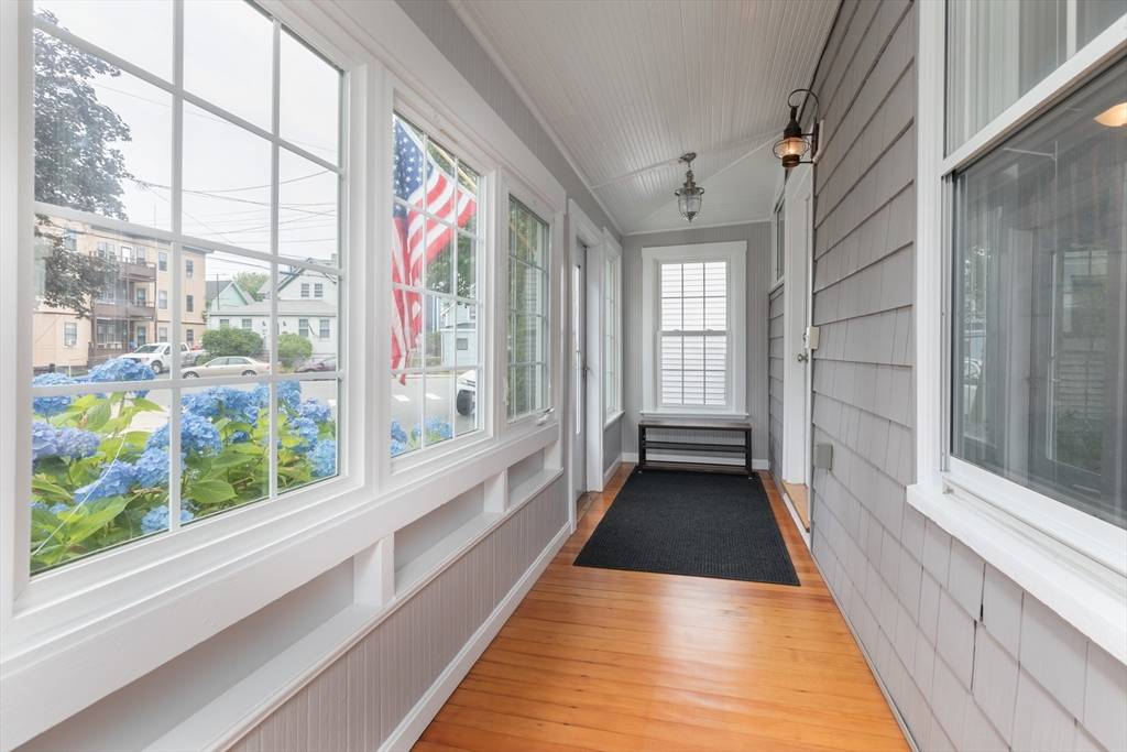 Winthrop, MA 02152,12 Park Avenue