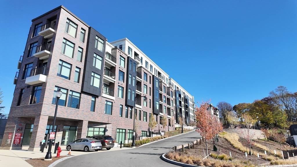 Boston, MA 02135,191 Washington St #421