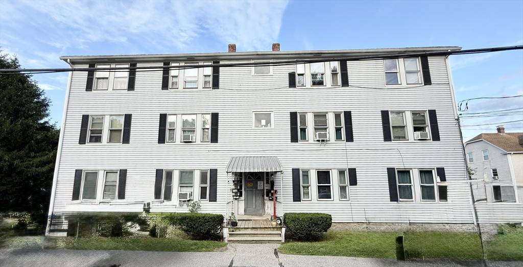 Dudley, MA 01571,19 Williams St