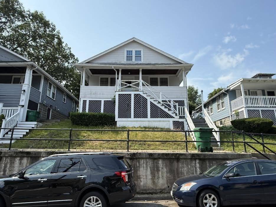Medford, MA 02155,23 Murray Hill Road