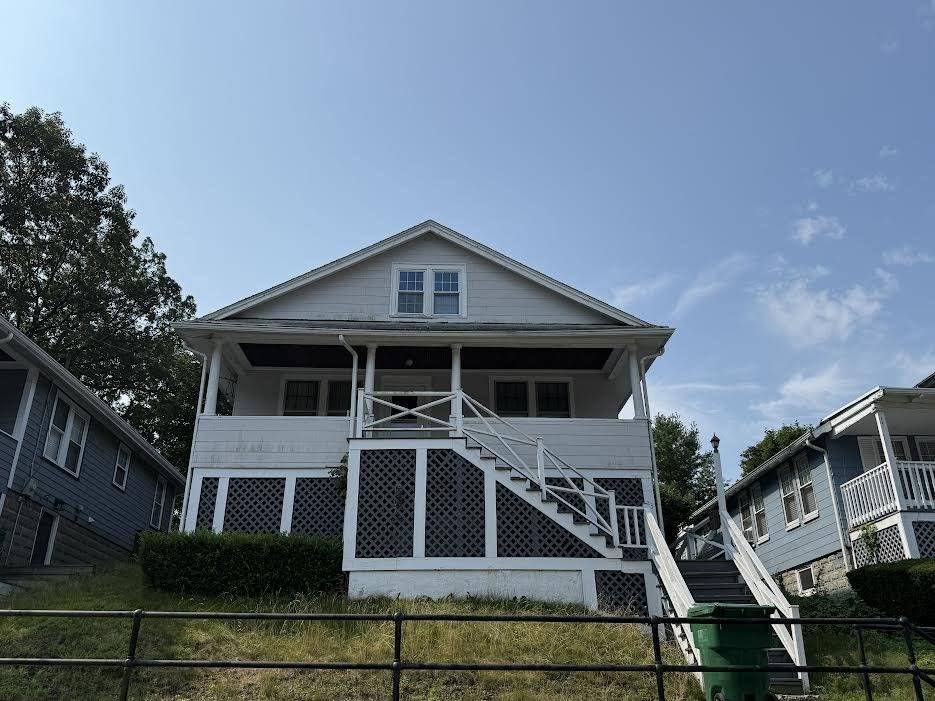 Medford, MA 02155,23 Murray Hill Road