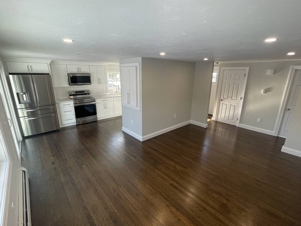 Maynard, MA 01754,28 Brown St