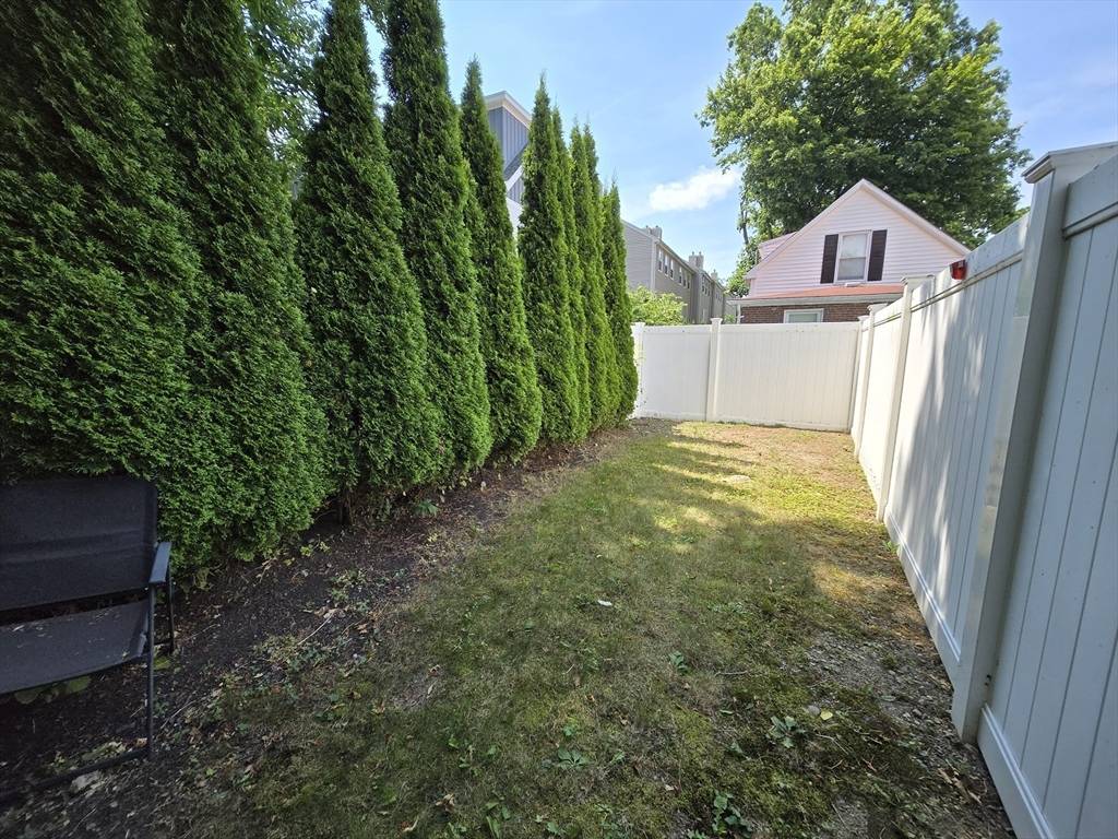 Newton, MA 02458,53 West St