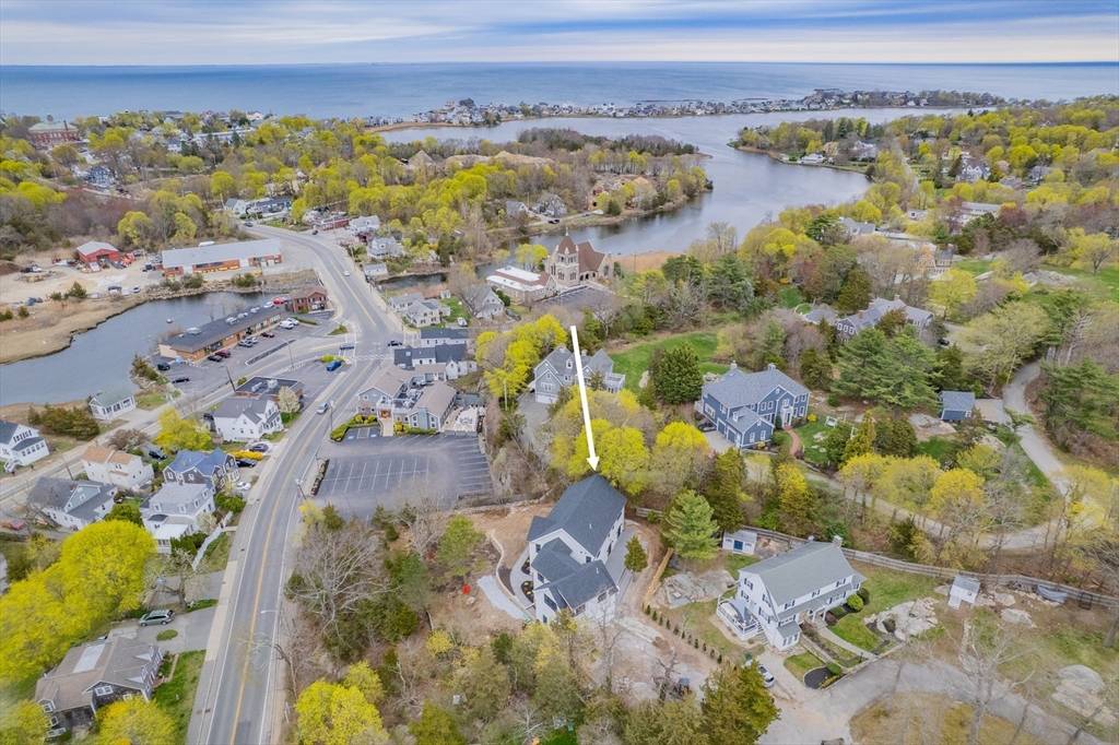 Cohasset, MA 02025,6 Grace Dr