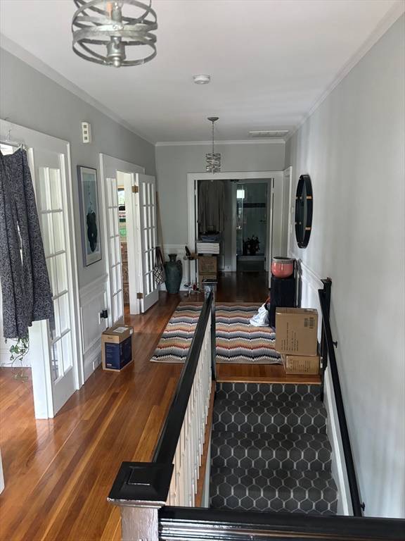 Newton, MA 02459,569 Commonwealth Ave #2