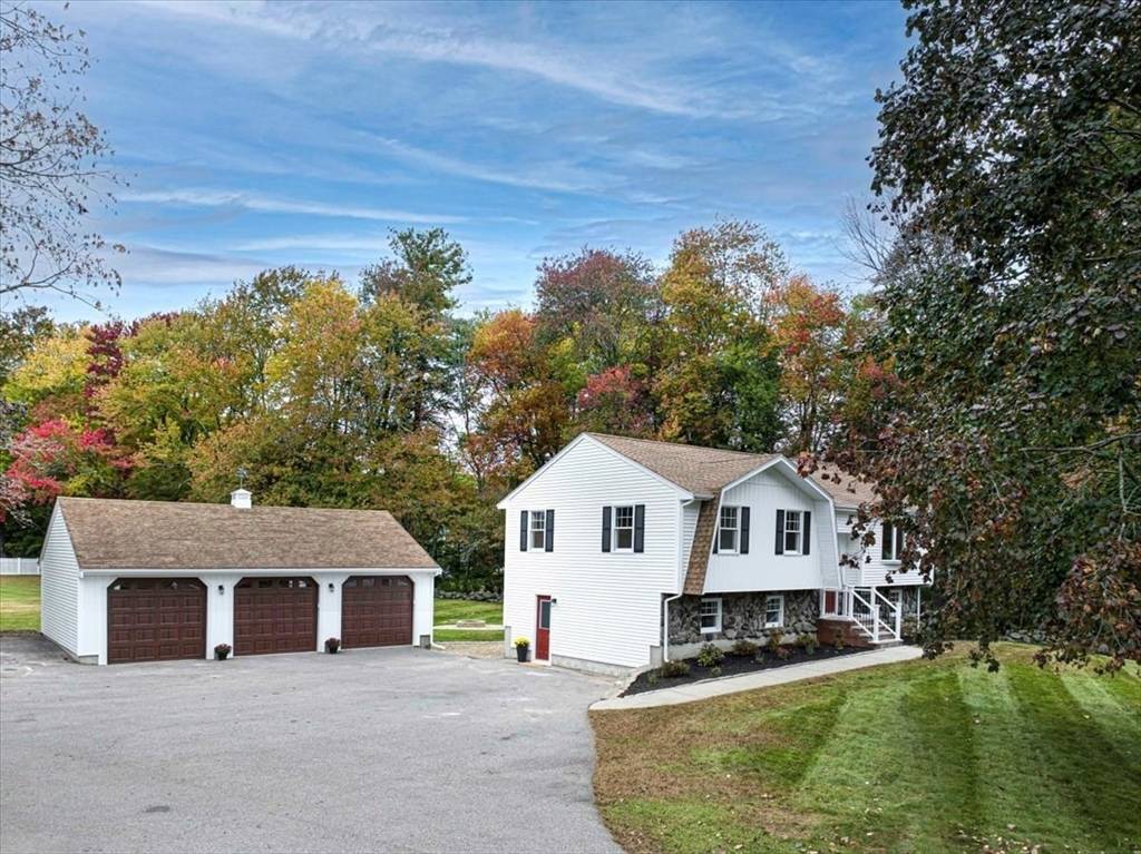 Medway, MA 02053,4 Bullard Cir
