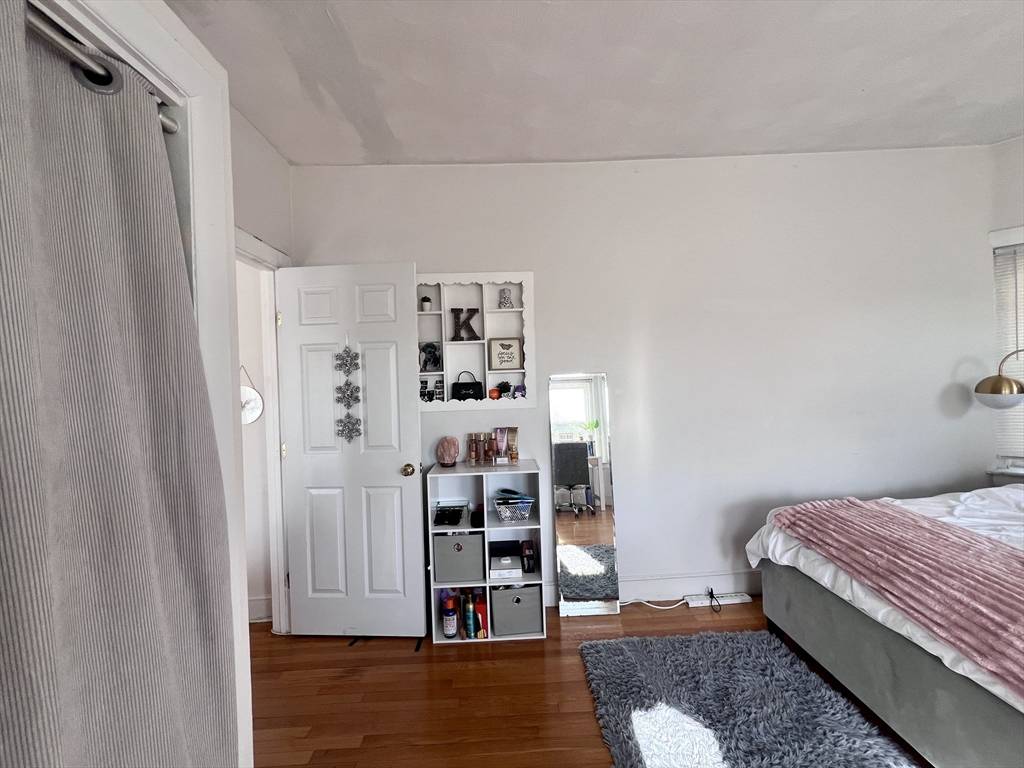 Brookline, MA 02445,3 Englewood Ave #16