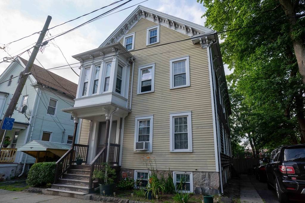 New Bedford, MA 02740,77 Morgan Street