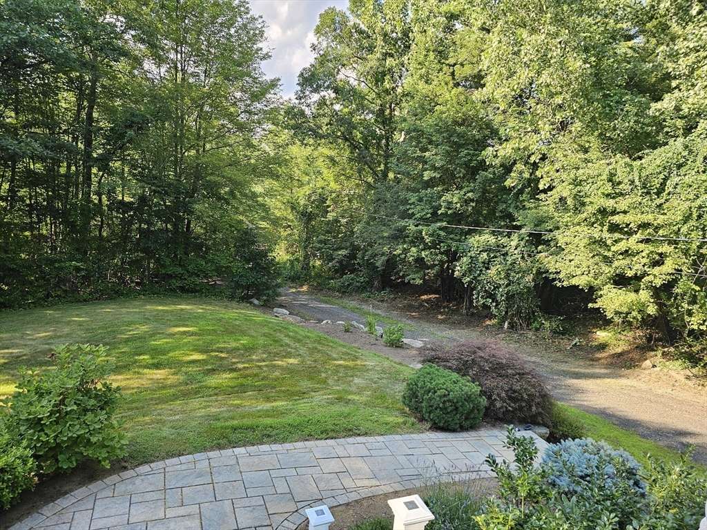 Millbury, MA 01527,286 Riverlin St
