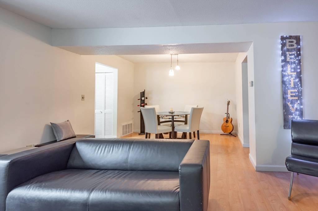 Boylston, MA 01505,217 Edgebrook Dr #217