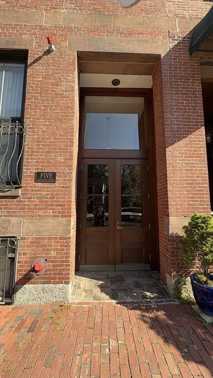 Boston, MA 02116,5 Appleton #5E