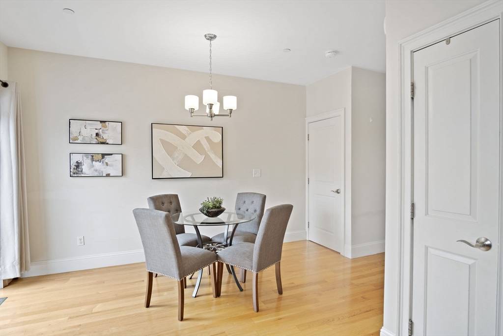 Wakefield, MA 01880,115 Albion St #4