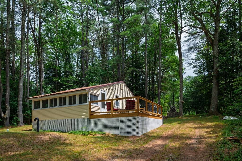 Goshen, MA 01096,41 Pine Rd