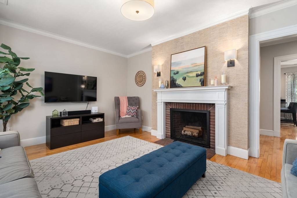 Watertown, MA 02472,111 Church St #111