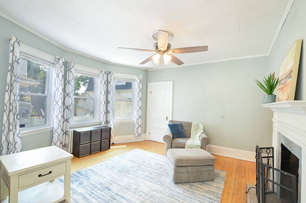 New Bedford, MA 02740,578 Union St