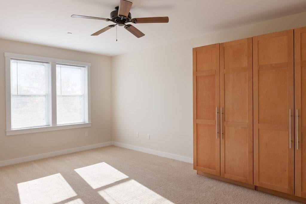 Cambridge, MA 02138,87 New #405