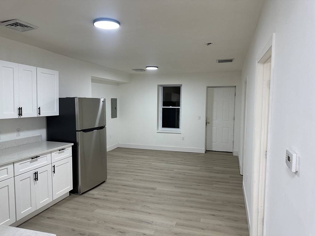 Worcester, MA 01604,23 Norfolk Street #B