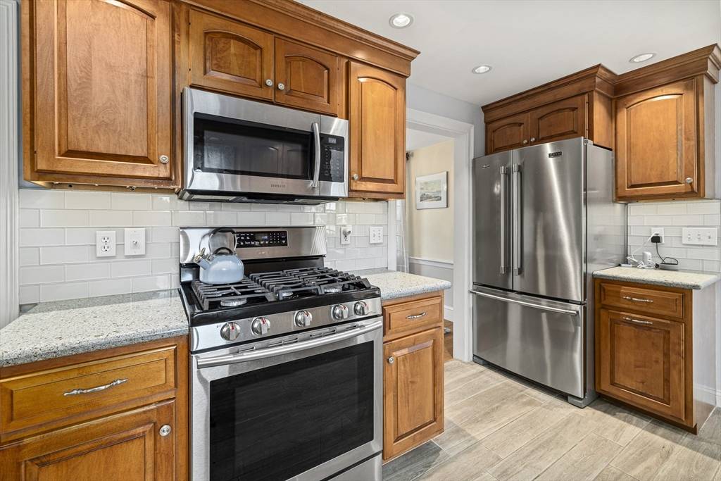 Weymouth, MA 02189,69 Mount Vernon Rd W