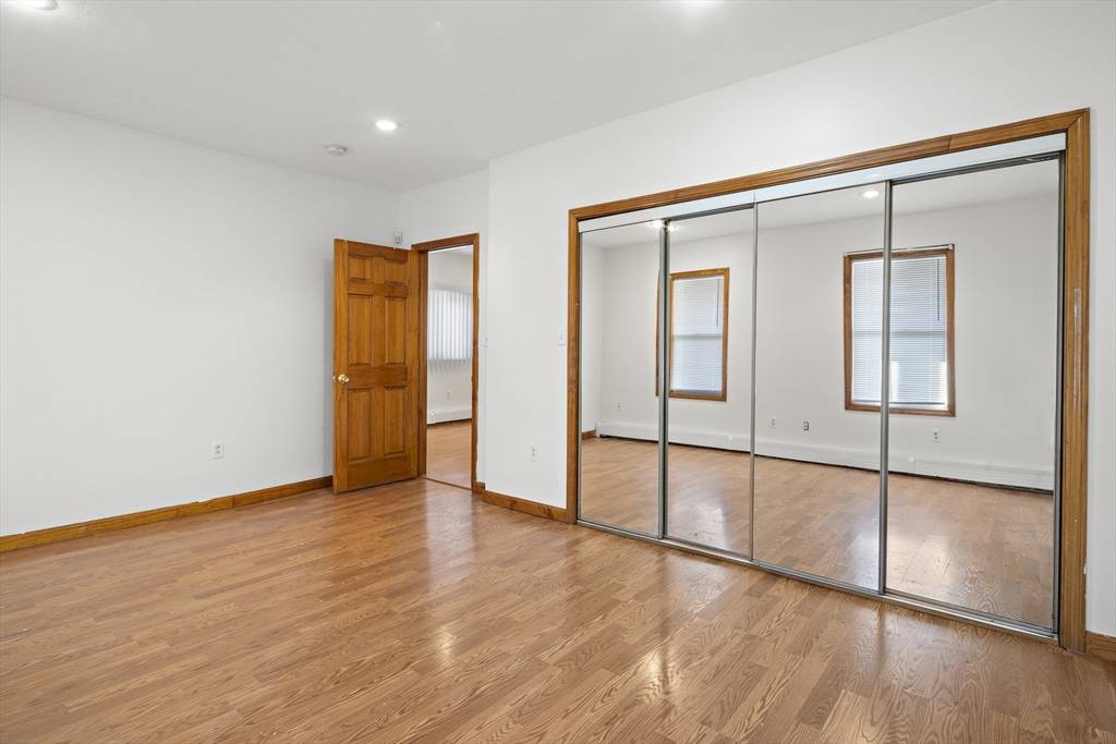 Somerville, MA 02143,111 Washington St #1