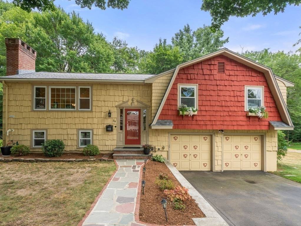 Norwood, MA 02062,34 Orleans Road