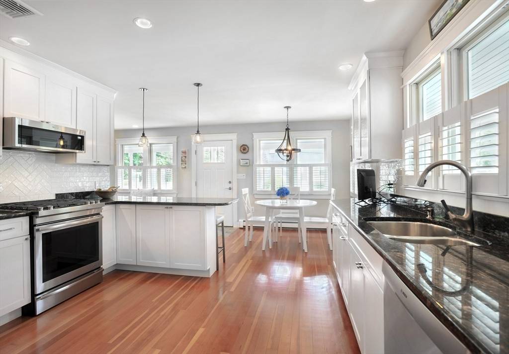 Marshfield, MA 02050,4 Barna Rd