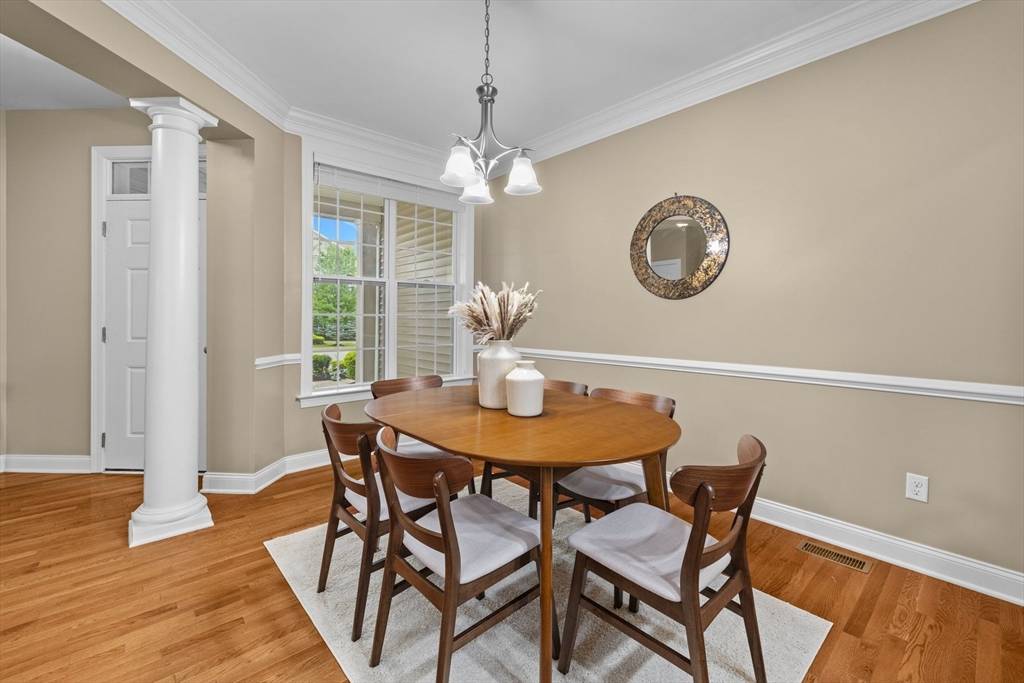 Westborough, MA 01581,21 Corning Fairbanks Way #21