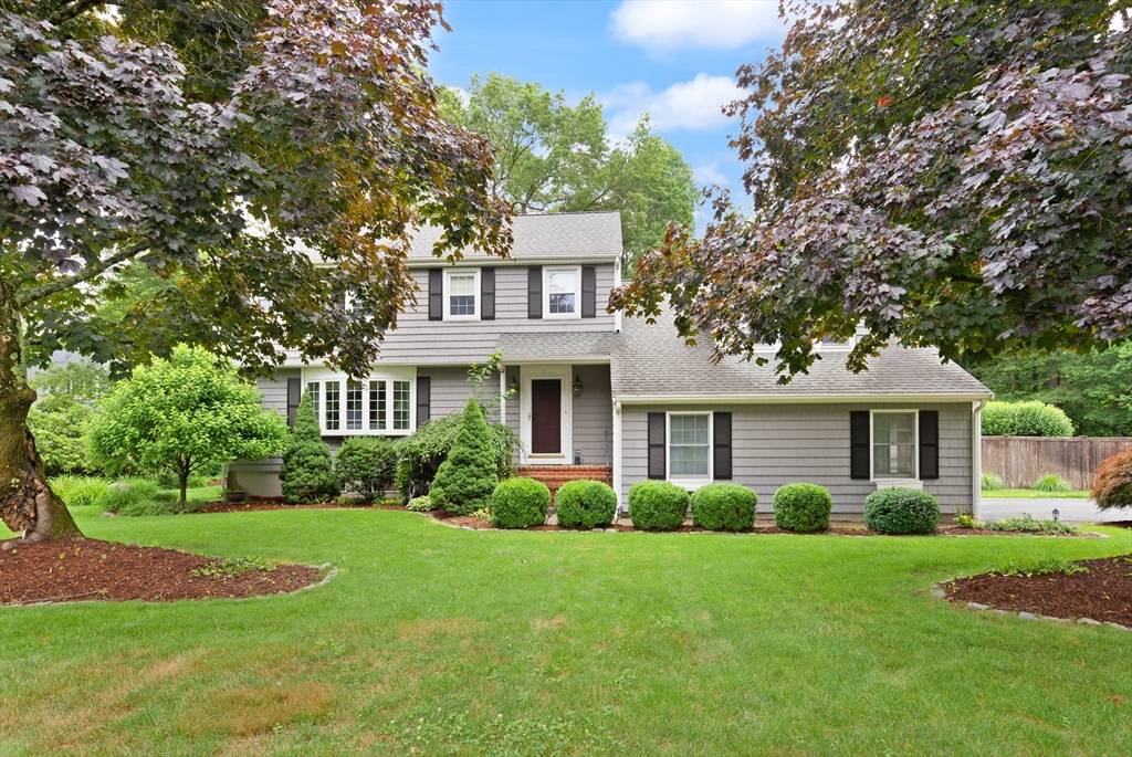 Easton, MA 02356,32 Heritage Dr