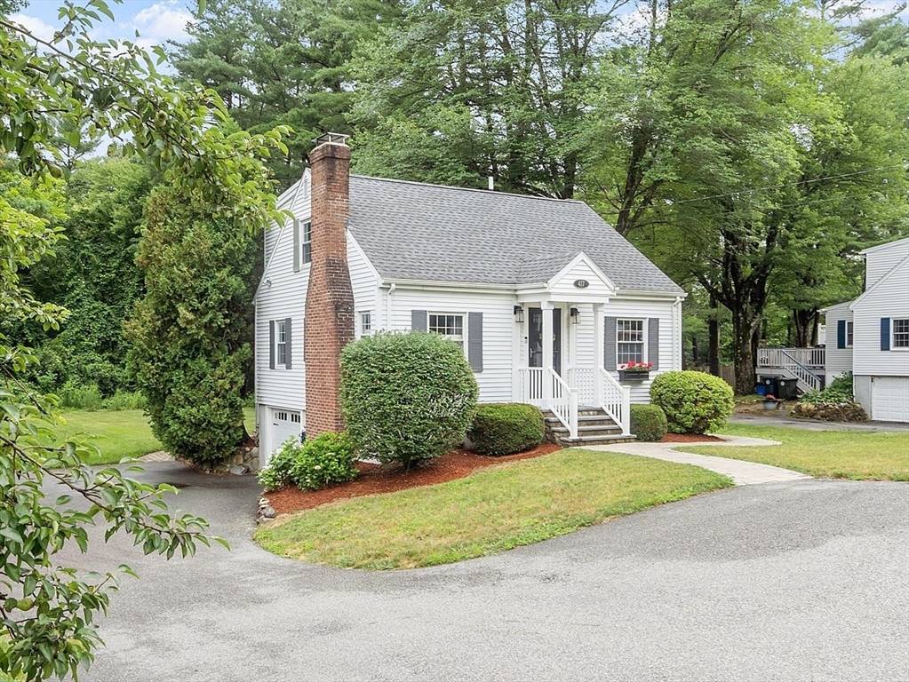 Andover, MA 01810,417 S Main Street
