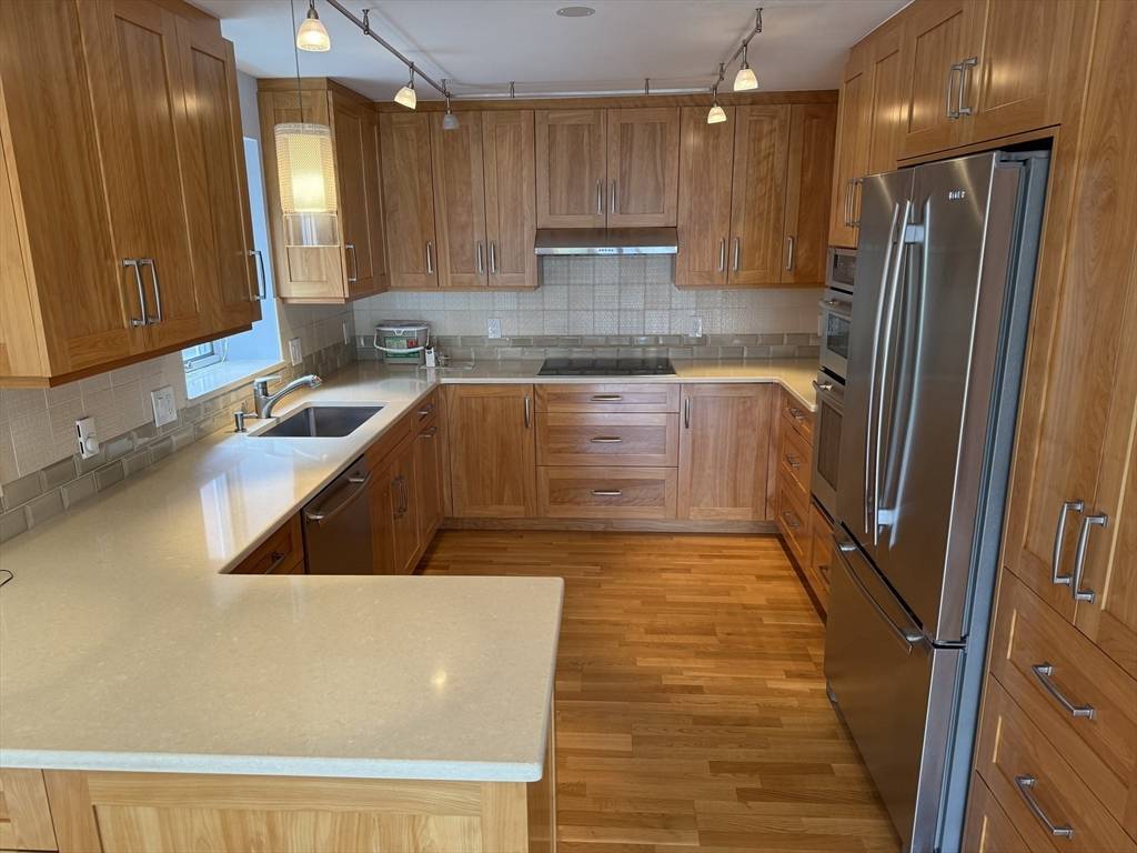 Brookline, MA 02446,66 Winchester St #401