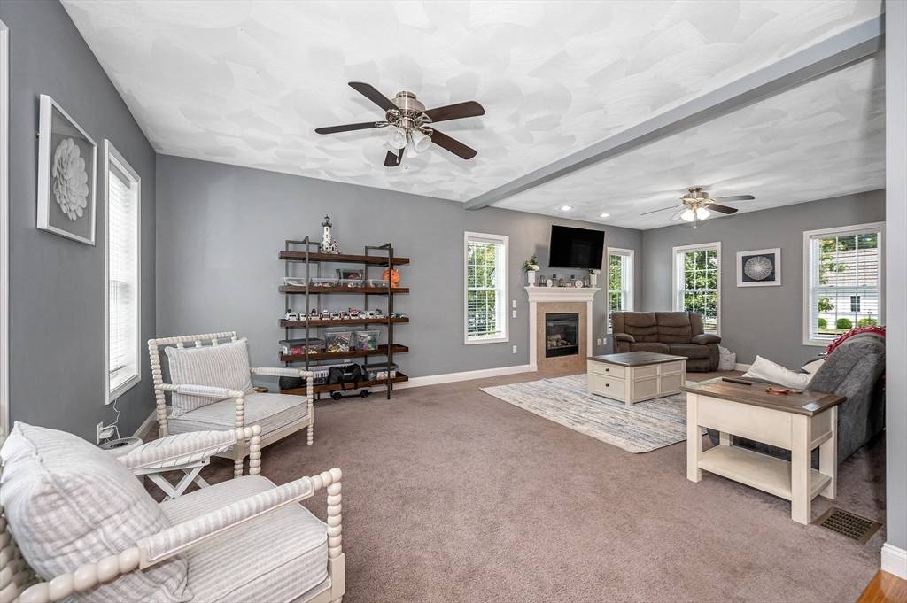 Shirley, MA 01464,1 Pond View Circle