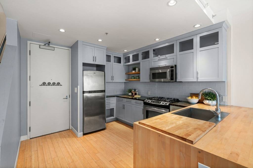 Boston, MA 02130,251 Heath Street #220