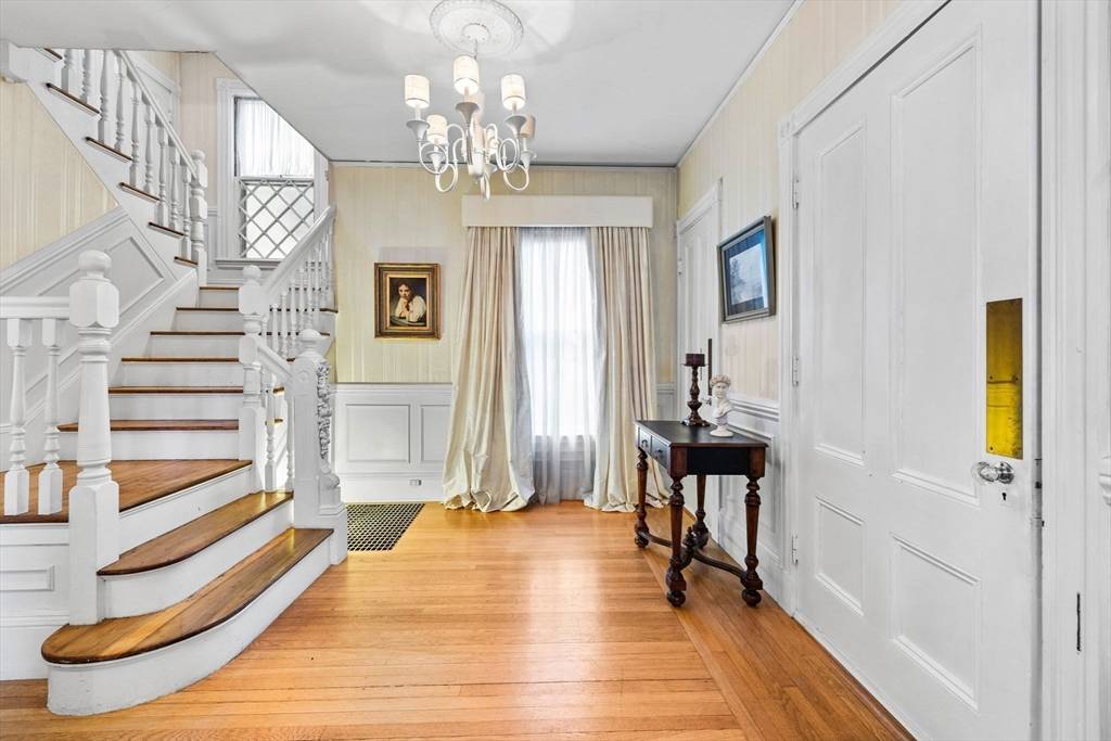 Somerville, MA 02143,16 Central St
