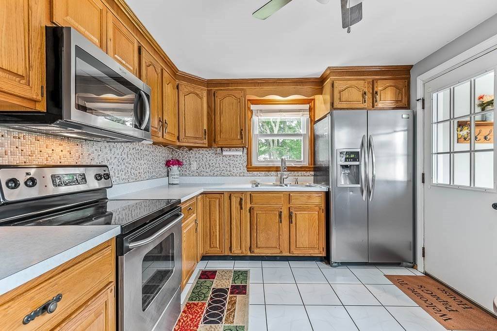 Norwood, MA 02062,117 Arnold Rd