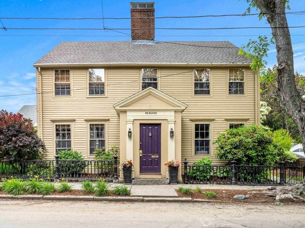 Newburyport, MA 01950,26 Olive St