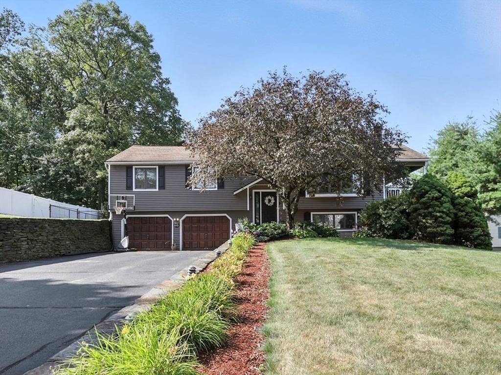 Westfield, MA 01085,15 Irene Dr
