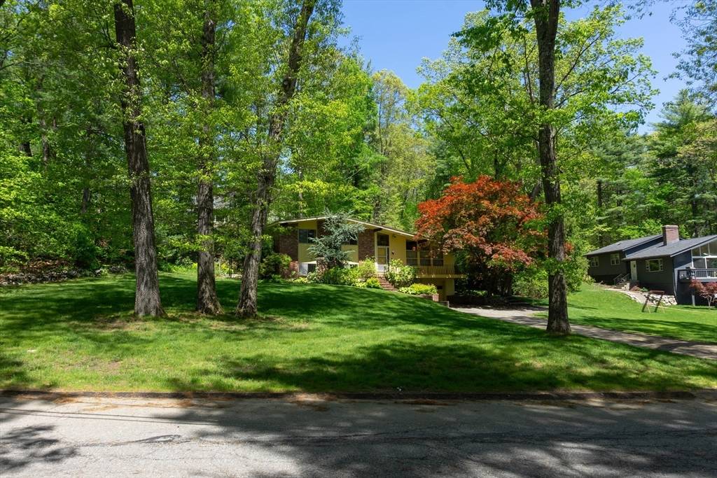 Wayland, MA 01778,50 Barney Hill Road