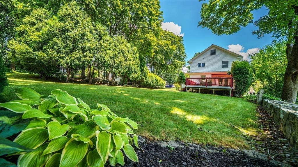 Sudbury, MA 01776,271 Landham Rd