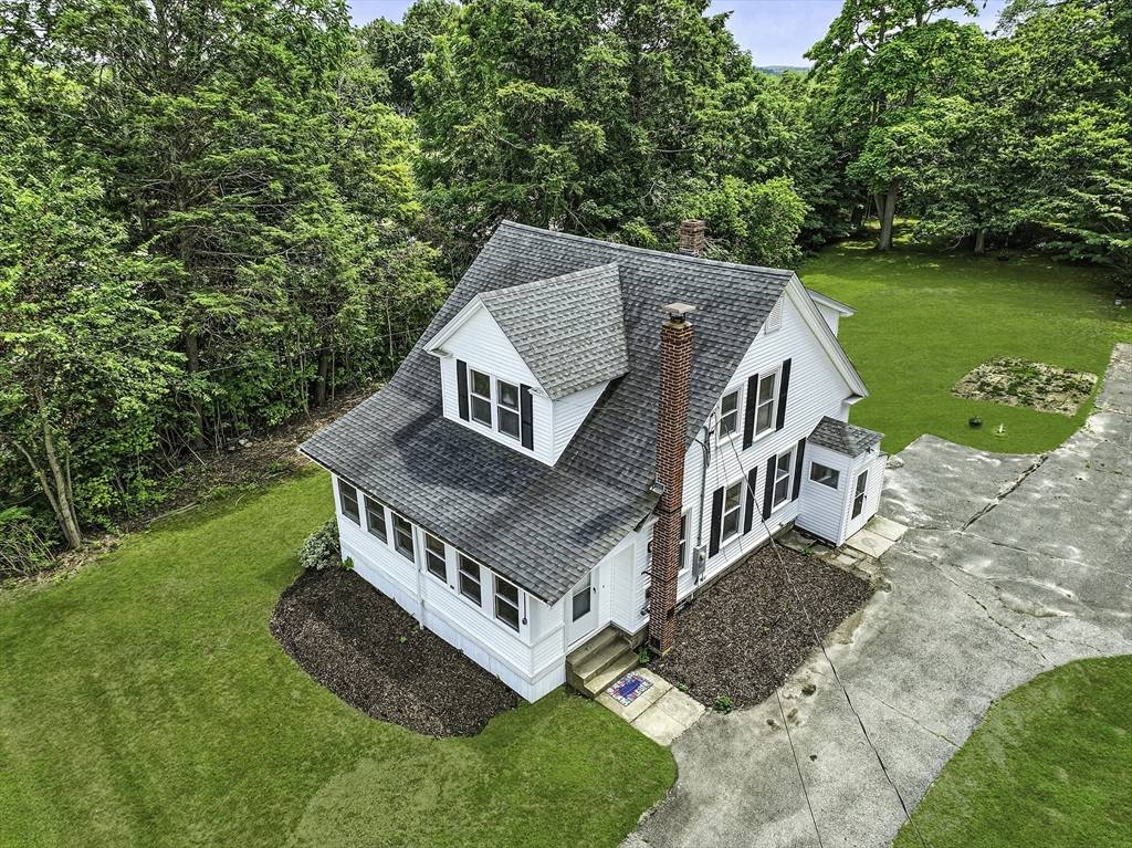 Hopkinton, MA 01748,84 East Main Street