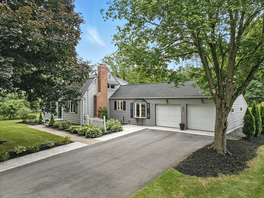 Westborough, MA 01581,191 East Main St